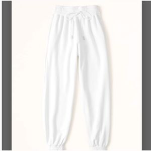Abercrombie white parachute sweatpants , size XS, good condition